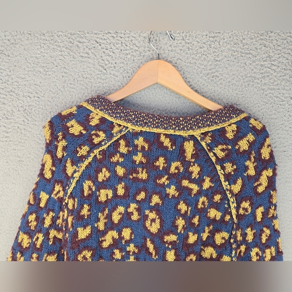 Free People Womens Oversized Sweater Sz S Little Animal Chunky Knit Ling Sleeves - Picture 13 of 14
